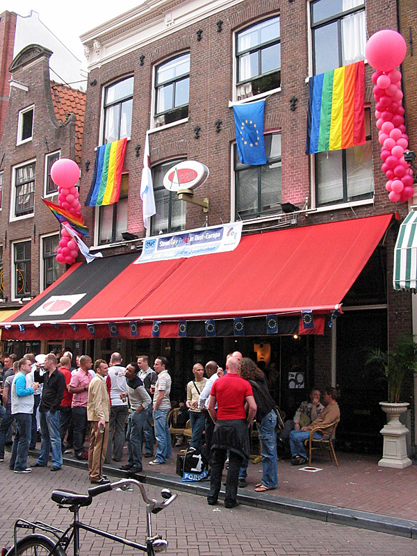 Gay café April in 2007
